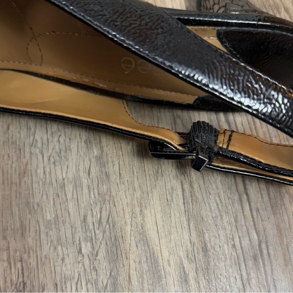 J. Renee • Mayetta Slingback Heels - Picture 7 of 14